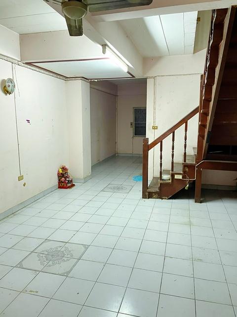 ซ.นวมินทร์ 90-96 รามอินทรา51-61 MRT รามอินทรา58 600ม.ให้เช่าทาวน์เฮาส์ 2 ชั้น 20 ตร.วา. แฟชั่น 2.1 กม. รพ.สินแพทย์ รามอิ 2