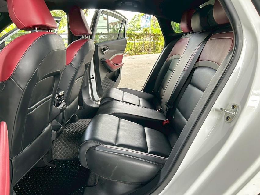 MG 5 1.5 X Sunroof AT ปี 2022 มือเดียว ไมล์ 30,xxx 17