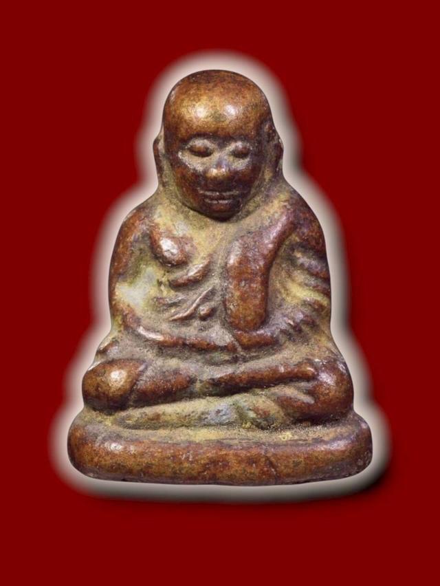 หลวงพ่อเงิน เปิดให้บูชาจ้า