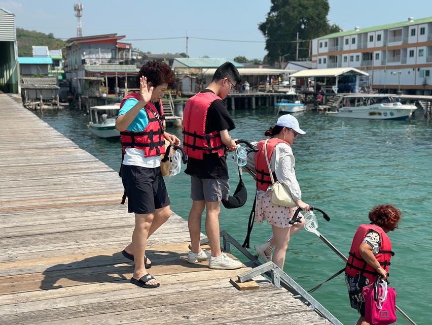 โปรแกรม SM115 ทัวร์ดำน้ำแสมสาร  One day trip ราคา 1,800 บาท รวมทุกอย่าง จาก กทม. 13