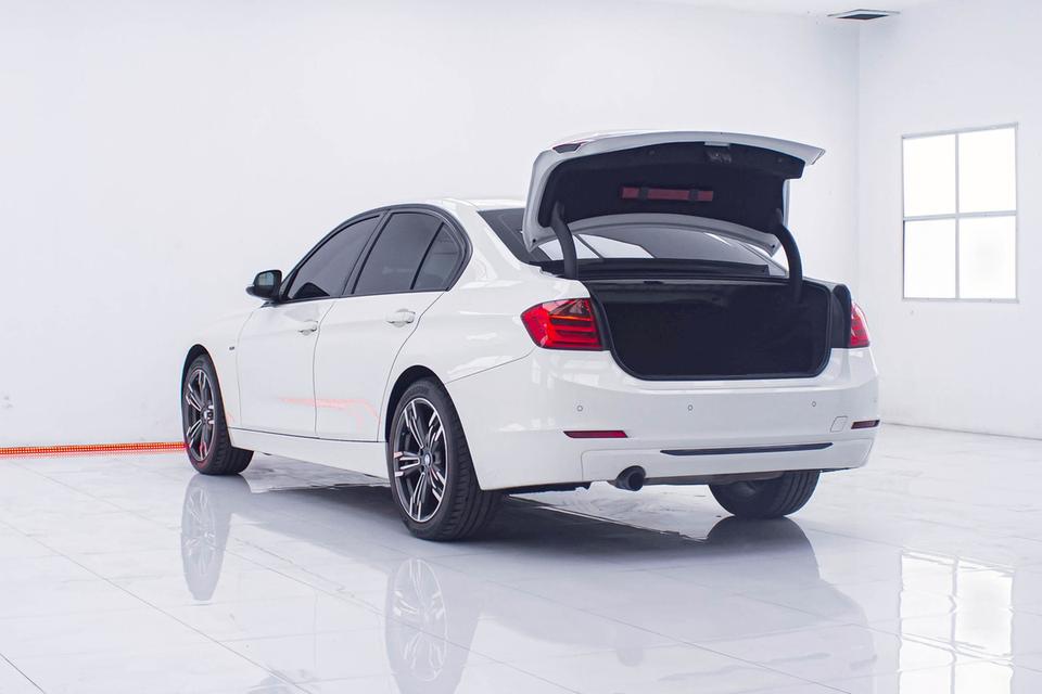 รหัสรถ 1D581 BMW 320I SPORT 2.0 2014 5