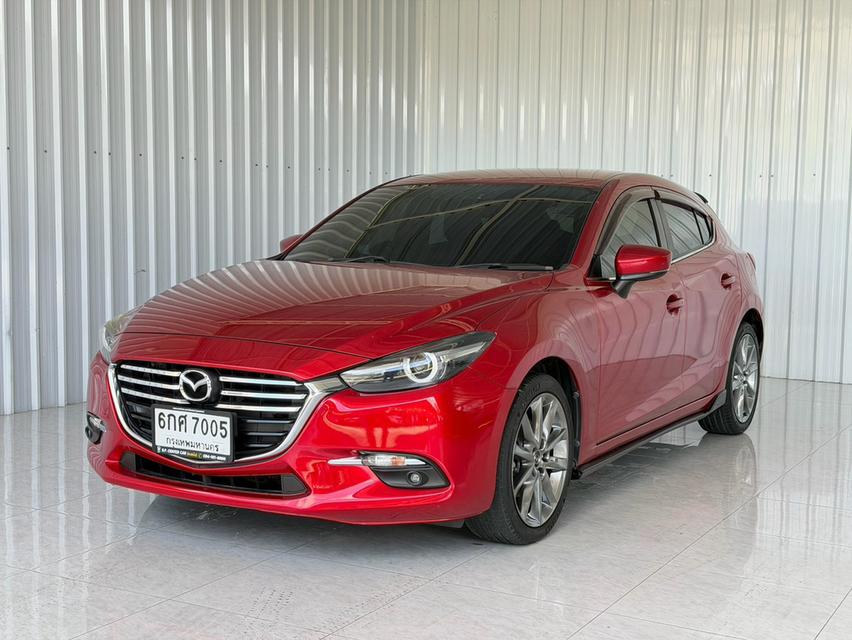รถบ้าน ผ่อน 6,4xx บาท Mazda3 รุ่น 2.0S Sport 5ประตู