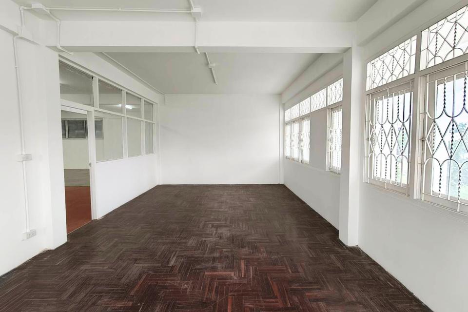ให้เช่าอาคารสำนักงาน ถนนเทพารักษ์ กม.1 ใกล้MRTทิพวัล 12