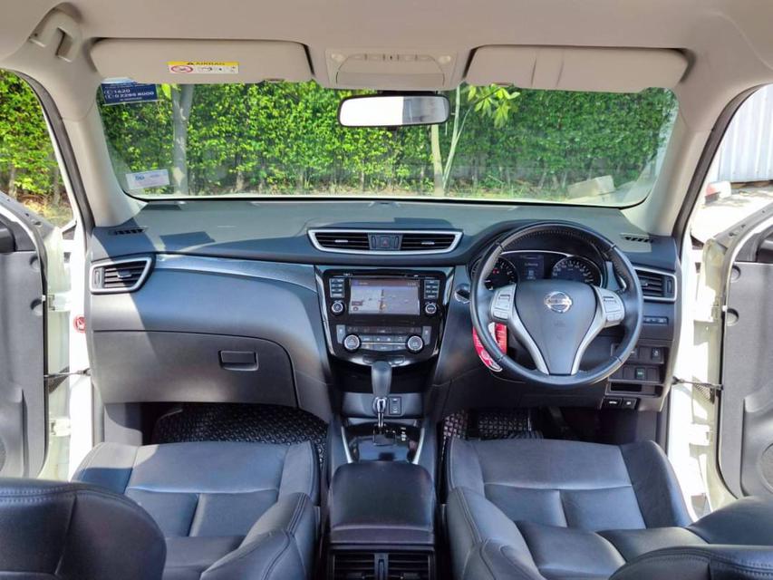 รูป Nissan X-TRAIL 2.0 V 4WD ปี 2016 5