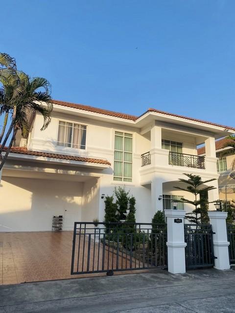 P614 ให้เช่าบ้านเดี่ยว 2 ชั้น หมู่บ้าน นลินวิลล์ 5 ร่มเกล้า Nalin Ville 5 Romklao เดินทางสะดวก เหมาะอยู่อาศัย ถนนเคหะร่มเกล้า 1