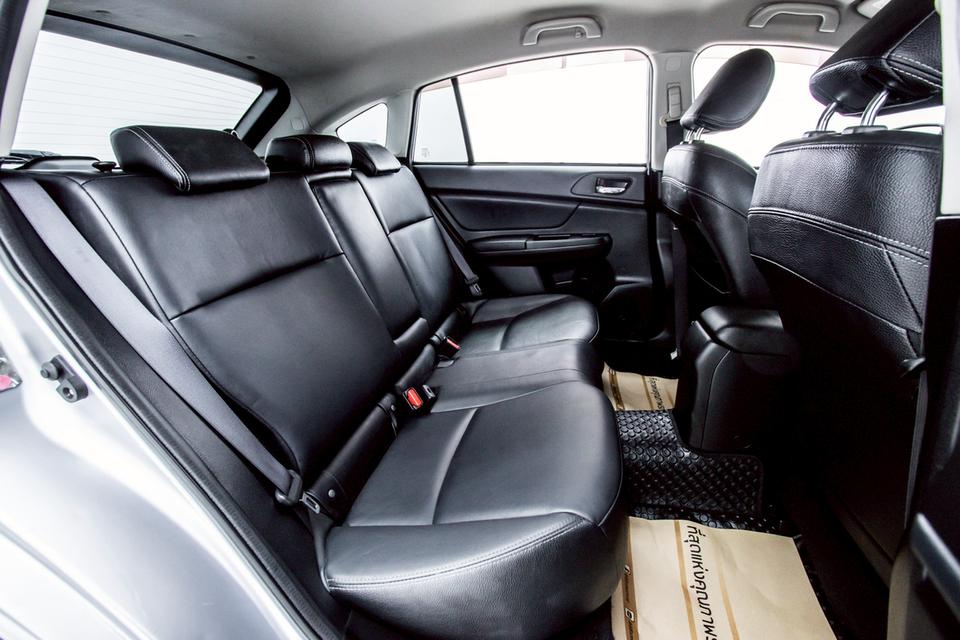 SUBARU XV 2.0 i AWD 2013  10