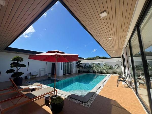 Luxury villa with a private swimming pool for sale in Phuket City. Conveniently 4