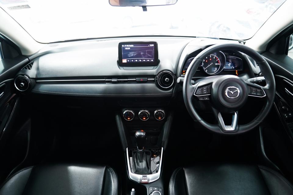 MAZDA 2 1.3 SPORTS HIGH CONNECT AT ปี2019 สีเทา 4