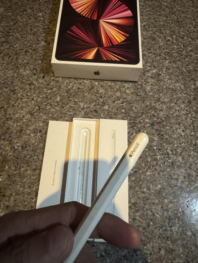 ขายApple Pencil Gen2ของแท้ยกกล่องสภาพสวยๆใช้งานดีถูกๆ