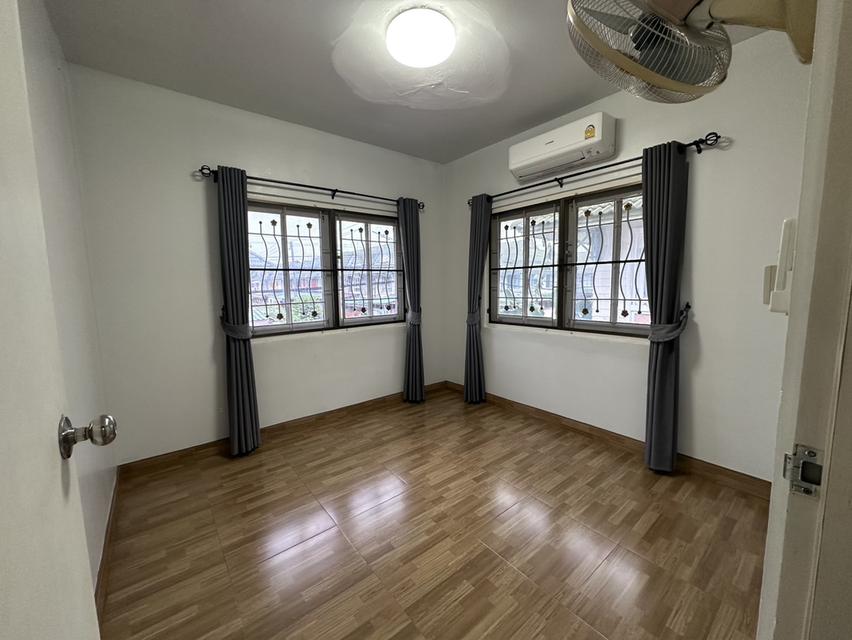 🏡 ให้เช่าทาวน์เฮ้าส์ 4 ห้องนอน – หมู่บ้านพฤกษา 12 รังสิต คลองสาม 7