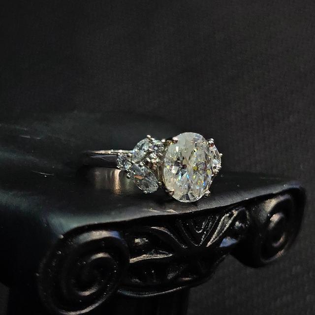 กำไลเพชร เพชรเรียบหรู ดูเเพง เพชรงาม เพชรแท้ -ปุอามี่ Diamond Lap Rama2