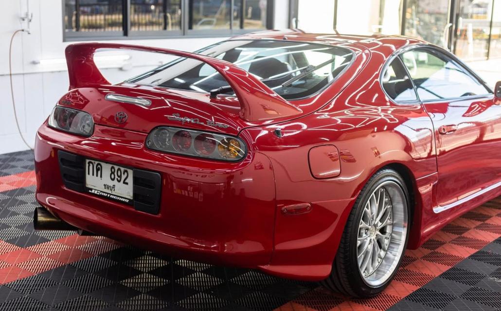 ปล่อยต่อรถ Toyota Supra ปี 1999 สีแดง 3