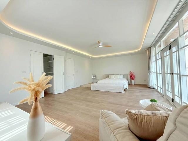 ดองกิ มอลล์ ทองหล่อ 1.4 กม. ทำเล Penthouse Thonglor BTS เอกมัย 1.6กม. ทาวน์โฮมสุดหรู 4 ชั้น 25 ตร.วา. 400 ตร.ม. ฟังก์ชัน 6