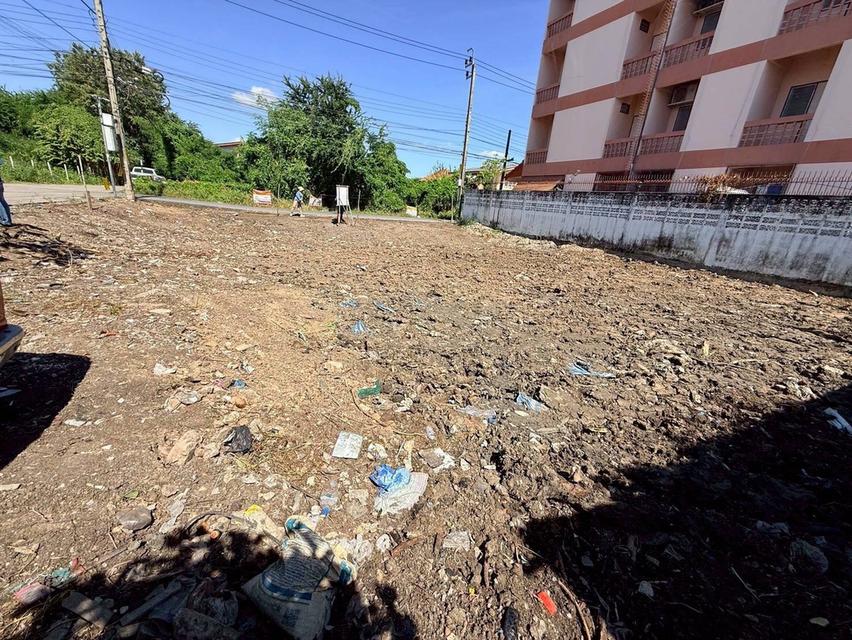 Vายด่วน ที่ดิน 108 ตารางวา ติดถนนคอนกรีตสาธารณะ ซอย รามอินทรา 65 แยก 2-4 เขตบางกะปิ กทม 5