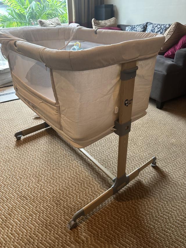 เตียง Snow owl bedside crib 3 in1 ใช้ได้ตั้งแต่แรกเกิดถึง3ปี