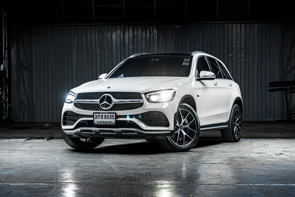 (แจ้งรหัสรถ CBL8035)⚡Mercedes-Benz GLC300e 4MATIC AMG Dynamic AT  2022 (3กข 8035)
