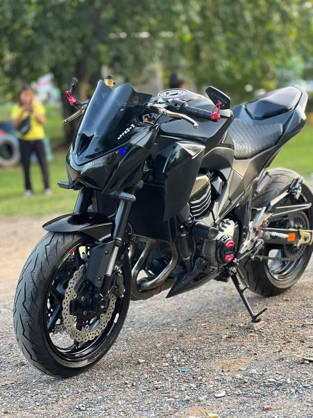 Kawasaki Z800 1