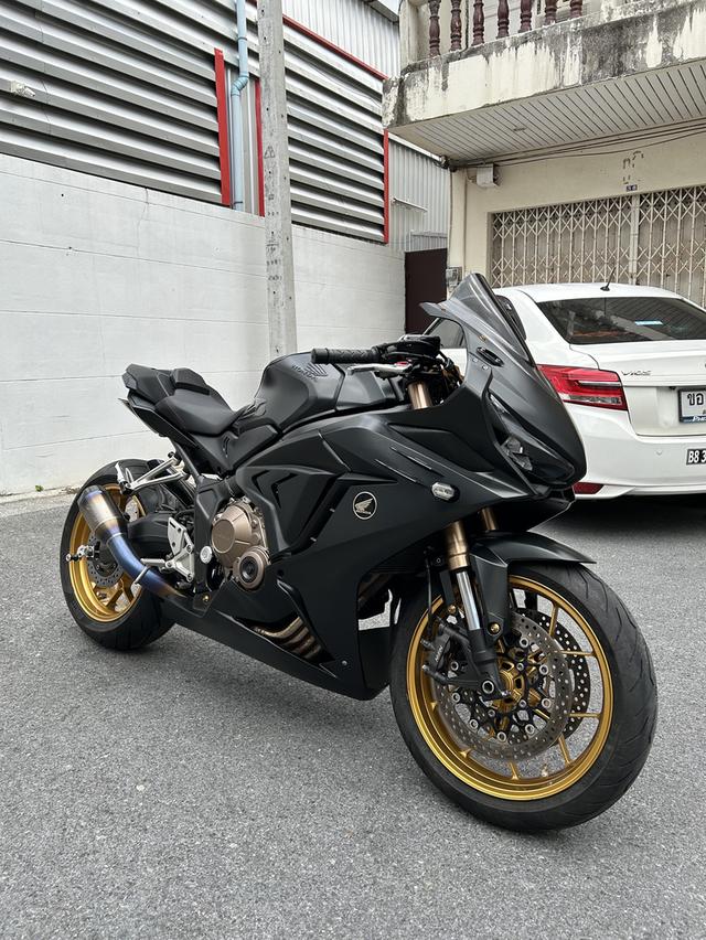 Cbr650r ปี 2019