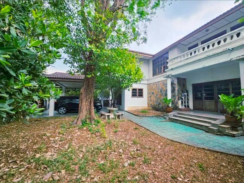 ขายบ้านเดี่ยวมือสองหลังใหญ่ โครงการ หมู่บ้านชวนชื่น พาร์ควิลล์ (Chuan Chuen Park Ville) เนื้อที่ 119 ตร.ว. ใกล้มหาวิทยาลัยมหิดล ศาลายา 3
