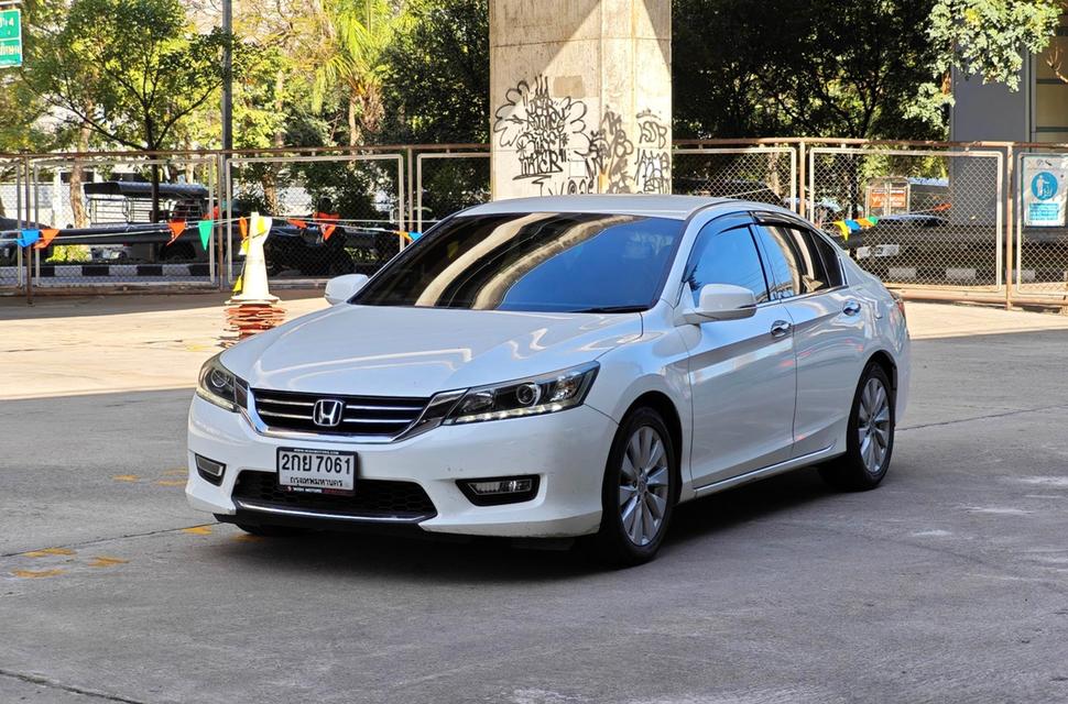 Honda Accord G9 2.0 EL 2013 