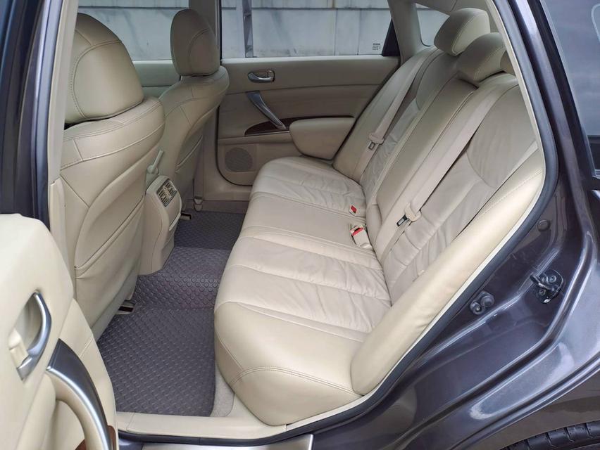 Nissan Teana 2.5 XV รุ่นท็อปสุด ปี 2011 หลังคาซันรู๊ฟ สภาพสวยมาก มือเดียวจากป้ายแดง 15