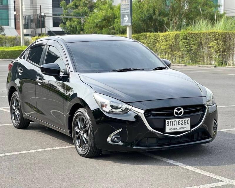 รหัส QT6390 Mazda2 Skyactive 1.3 Sport High connect เกียร์ Auto สีดำ ปี2019 2