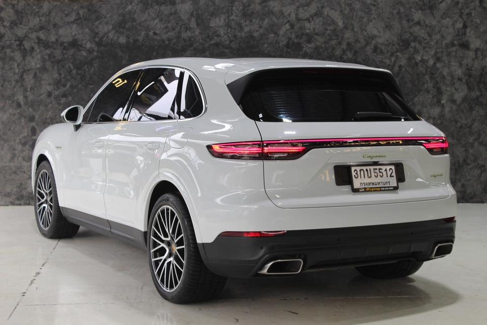 รหัสรถ JRS5512 Porsche Cayenne S Hybrid 2019 8