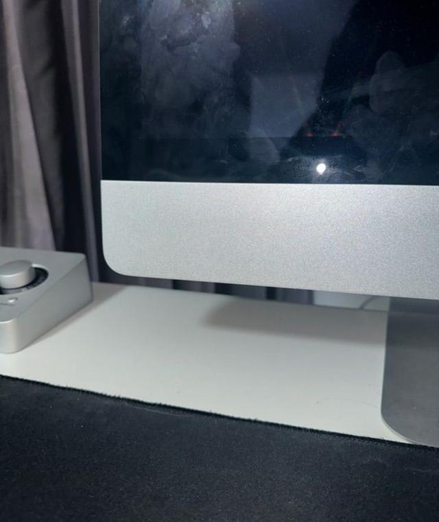 Apple iMac 21” ปี 2011 4