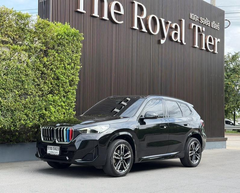 BMW X1 2.0i sDrive M sport U11 ปี 24 สีดำMileage 64,xxx Km