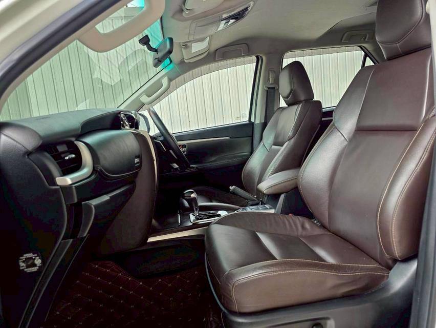 Toyota Fortuner 2.4V 4wd ปี19 รูปที่ 13