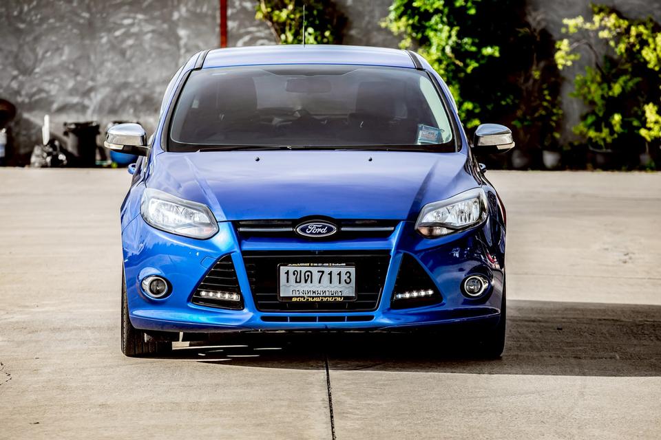 Ford focus 2.0 Sport 5 ประตู ปี 2013 สีน้ำเงิน มือเดียวป้าย