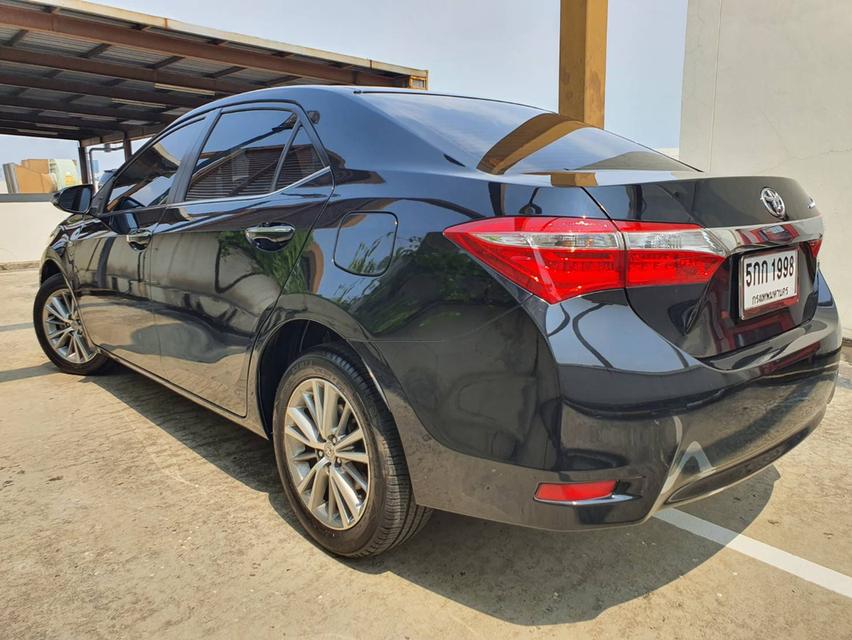 Toyota Corolla Altis 1.8G ปี2016 Auto สีดำ รถมือ1