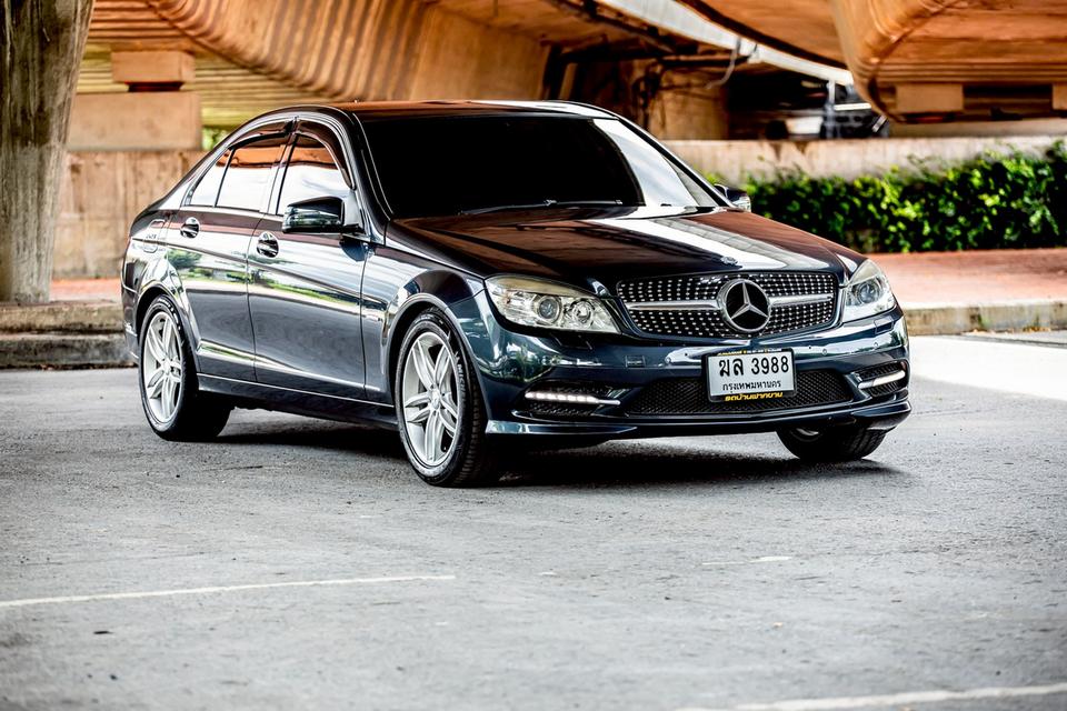 Benz C250 ปี 2013 สีรถสวย สภาพดีมากๆ  3