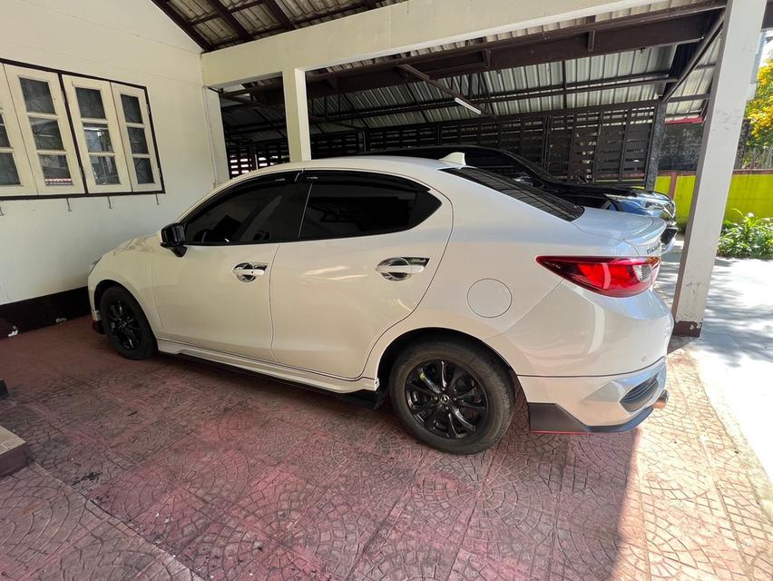 MAZDA 2 SKY ACTIV 1.3 S LEATHER (MNC) 2020 AT รถปี2020สีขาว 14