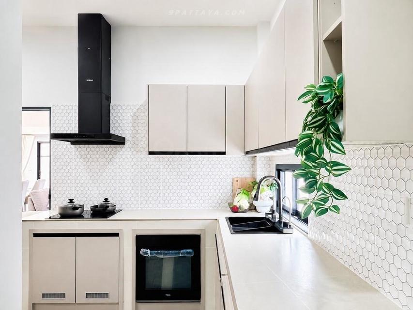 For Sale — Newly Renovated Pool Villa at Ariya Villa, Soi Siam Country ClubNewly renovated pool villa for sale at Ariya Villa, located in the popular 14