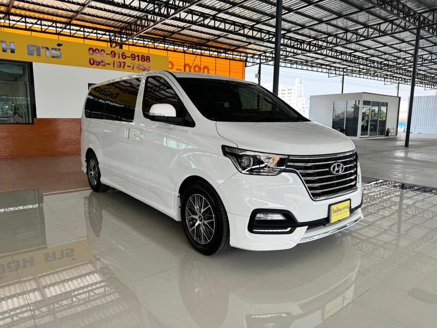Hyundai H-1 2.5 Limited III (ปี 2019) Wagon รถตู้มือสอง สภาพดี ราคาถูก ไมล์น้อย ฟรีดาวน์  2