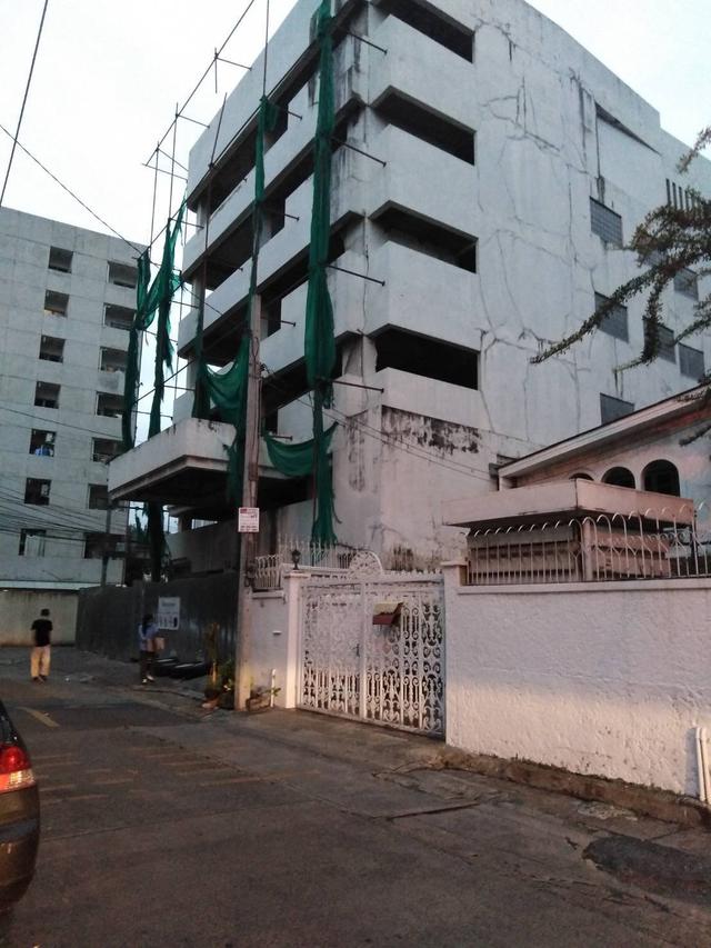 Commercial building for sale & Rent in Thonglor area. 5