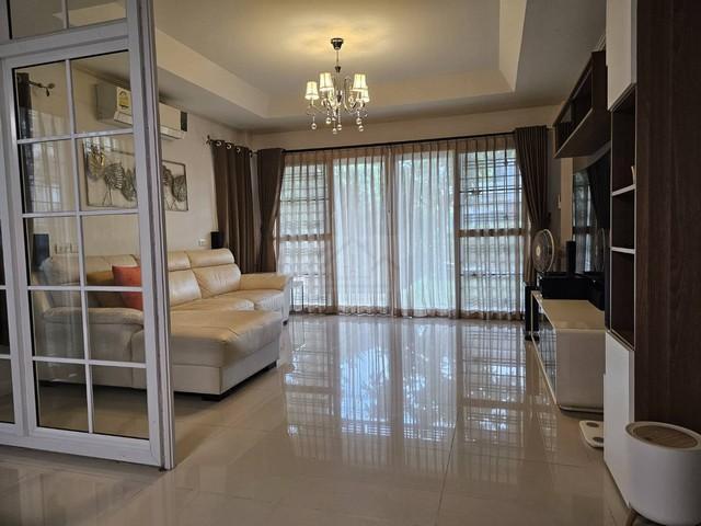 ขาย บ้านเดี่ยว 2 ชั้น โครงการ ศุภาลัย พาร์ควิลล์ รามอินทรา 5 Supalai Park Ville Rarmintra มีห้องนอนชั้นล่าง เหมาะกับผู้สูงอายุ บ้านอยู่ถนนเมน 3