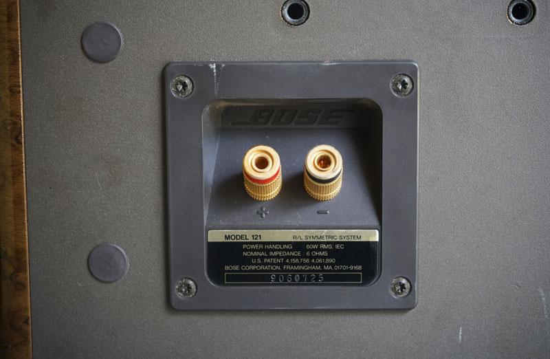 ลำโพง BOSE รุ่น 121 WestBorough 11