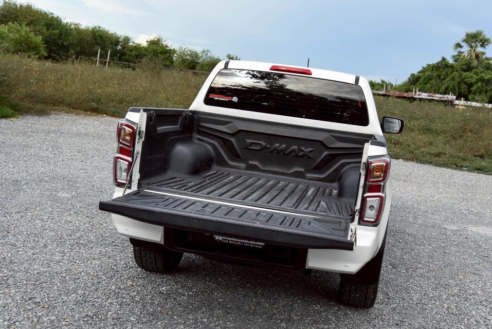 รหัสรถ CBL7117 Isuzu D-MAX 3.0 Ddi M Hi-Lander CAB 4 AT 2020 9
