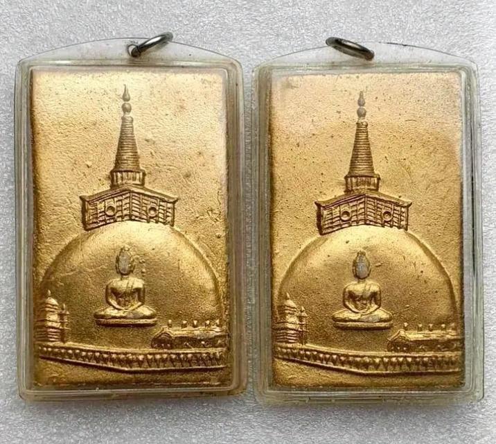 องค์ละ 3000  พระผงพระปฐมเจดีย์ 1