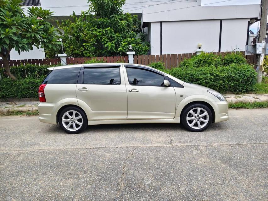 Toyota Wish ปี 2004 จด 2006เครื่อง 2.0 Q Limited ตัวท็อป ซันรูฟรถบ้านสวยๆ พร้อมใช้เครื่องดี เกียร์ดี แอร์เย็น ขับดี รูปที่ 9