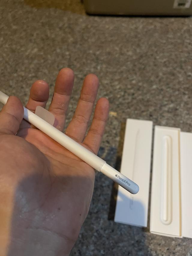ขายApple Pencil Proของแท้มือ1ยกกล่องยังไม่ได้ใช้งานถูกมากกก 2