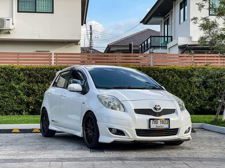 Toyota Yaris สภาพนางฟ้า