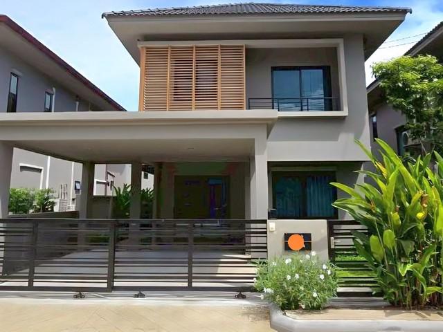 ให้เช่าบ้านเดี่ยว2 ชั้น 42ตรว.ถนน สุขาภิบาล2 ใกล้เมกาบางนา 1