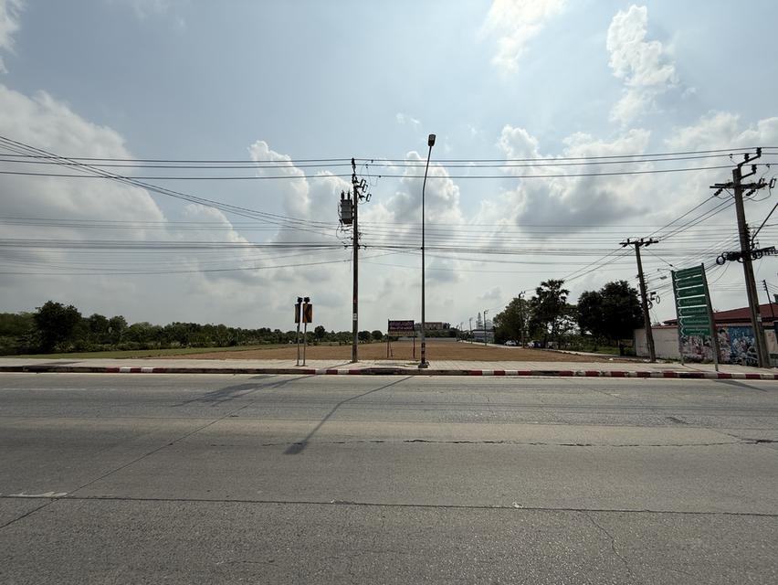 แบ่งขายที่ดิน 3 ไร่ ถมแล้ว หน้ากว้าง ทำเลดี ติดถนนใหญ่ ซ.หทัยราษฏร์ 50 คลองสามวา กรุงเทพ 5