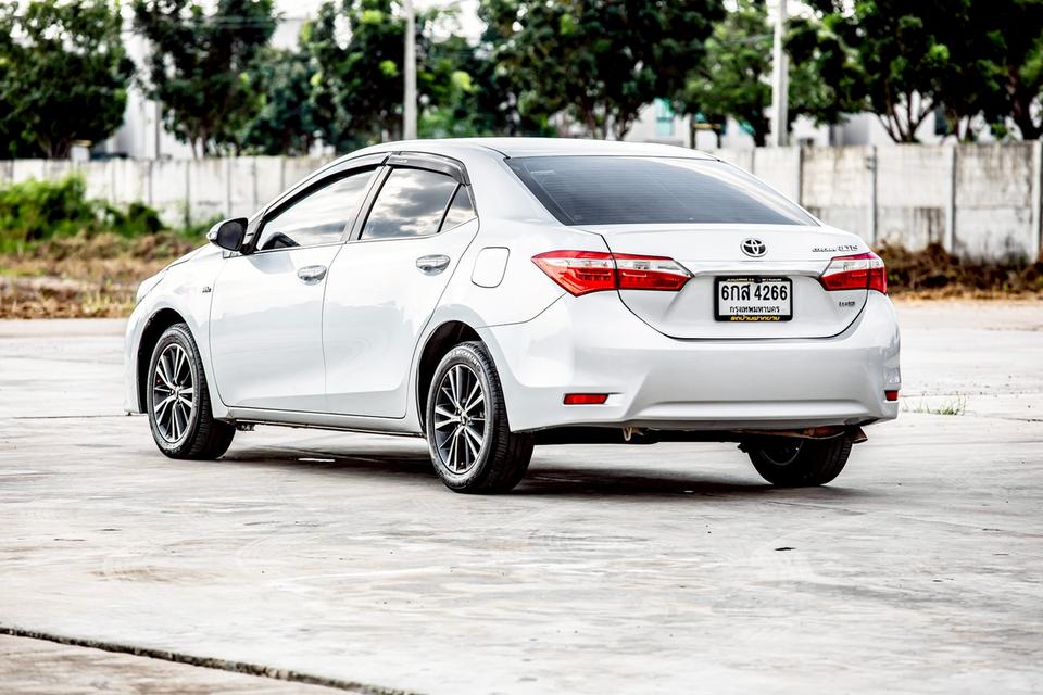 Toyota Altis 1.6G ปี 2014 สีบรอนเงิน  8