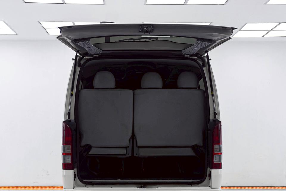 รหัสรถ 1E202 HIACE 2.5 GL 2010 10