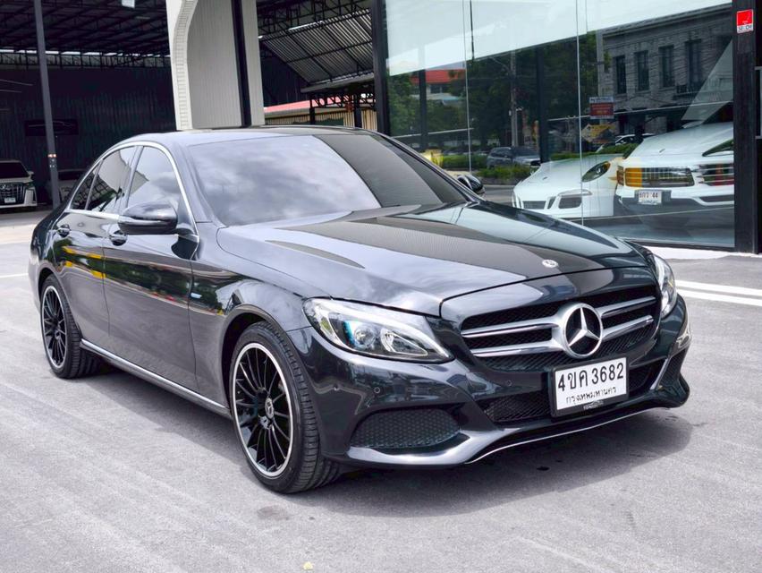 รหัสรถ KPV3682 🚘 BENZ C350e Avantgarde ปี 2018