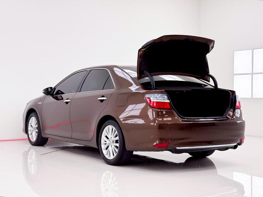 TOYOTA CAMRY HYBRID 2.5 [Navigator] ปี2016 สีน้ำตาล รูปที่ 5